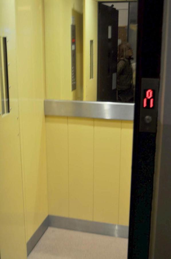 Apartman Old Centre - Rybarska Brana Μπρατισλάβα Εξωτερικό φωτογραφία